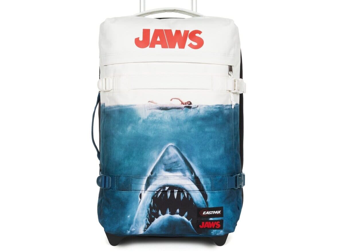 Trolley-collezione-JAWS-X-EASTPAK-PE-2025_