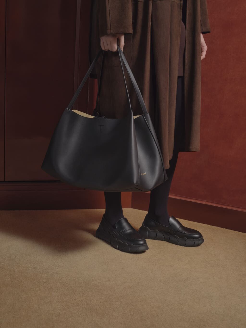 Nuove borse scarpe donna Testoni Autunno-Inverno 2025 (
