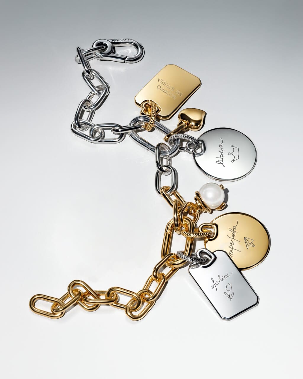 gioielli-personalizzati-Pandora-incisione-frasi-scrittrice-lorenza-gentile