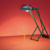 Riedizione Artemide di una lampada di Vico Magistretti presentata alla Milano Design Week 2025